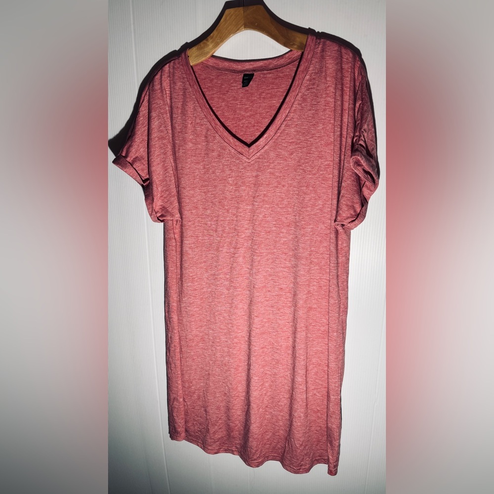 SHEIN Dusty Rose V-Neck Short Sleeve Tee